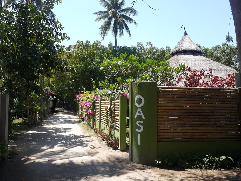 Oasi Bungalows Hotel Gili Air Exterior foto