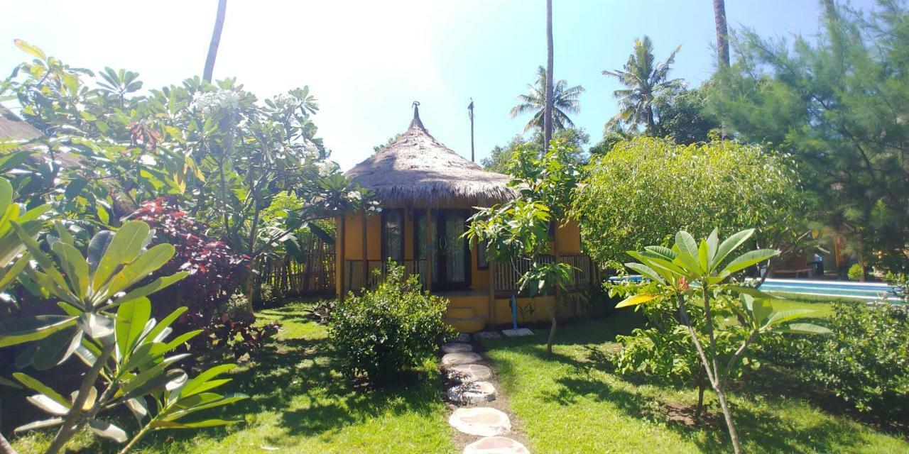 Oasi Bungalows Hotel Gili Air Exterior foto